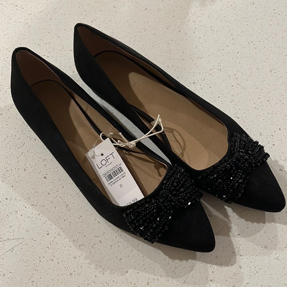 NWT Loft flats, Size 8